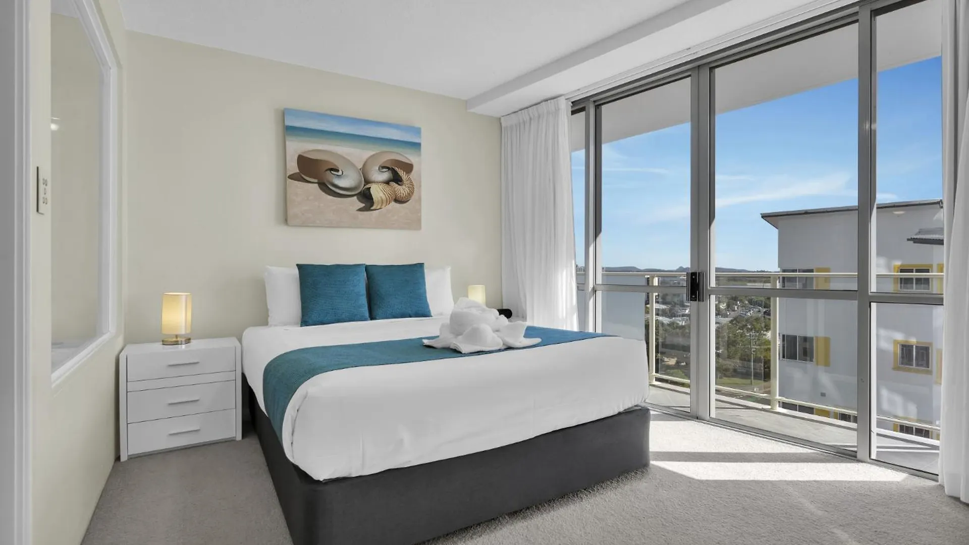 Catalina Resort Maroochydore 4*,  Australia